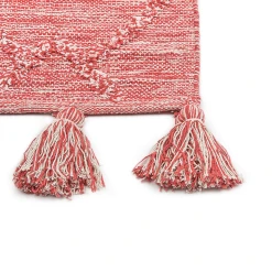 Beliani Tapis En Coton 140 X 200 Cm Rouge NIGDE -Magasin Joss & Main tapis en coton 140 x 200 cm rouge nigde 13805010 38189834 1140x1140